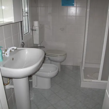 Casa Vacanze I Girasoli Feriehus *